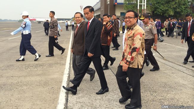 &#91;HOT&#93;Rizal Ramli Sebut Revolusi Mental ala Jokowi Omong Kosong