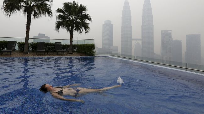 Petugas Bandara Malaysia Sindir WNI Akibat Kabut Asap