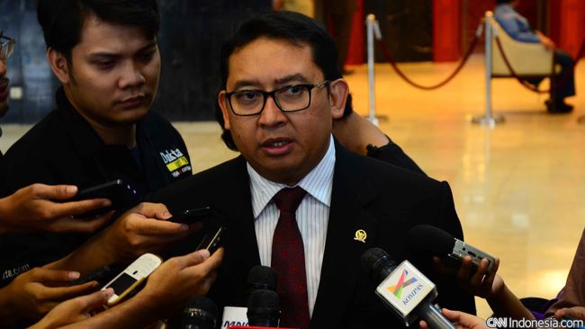 Fadli Zon Bela Setya Novanto Soal Lobi Pesawat di Jepang