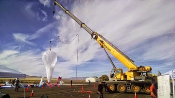 Menkominfo: Ada Operator Uji Coba Balon Internet Google