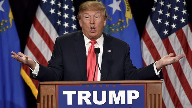 Donald Trump Menyatakan Bisa Menembak Seseorang di Jalan