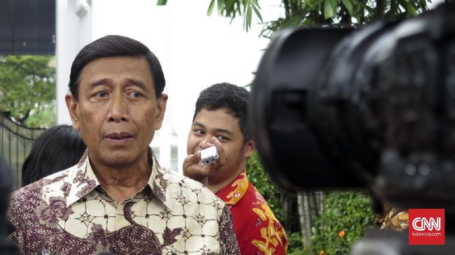 Wiranto: Akan Banyak 'Bom' Selain Korupsi e-KTP
