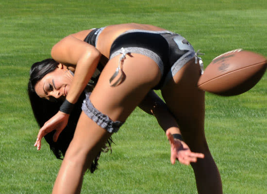 10 Pemain Lingerie Football Paling HOT (BB +)