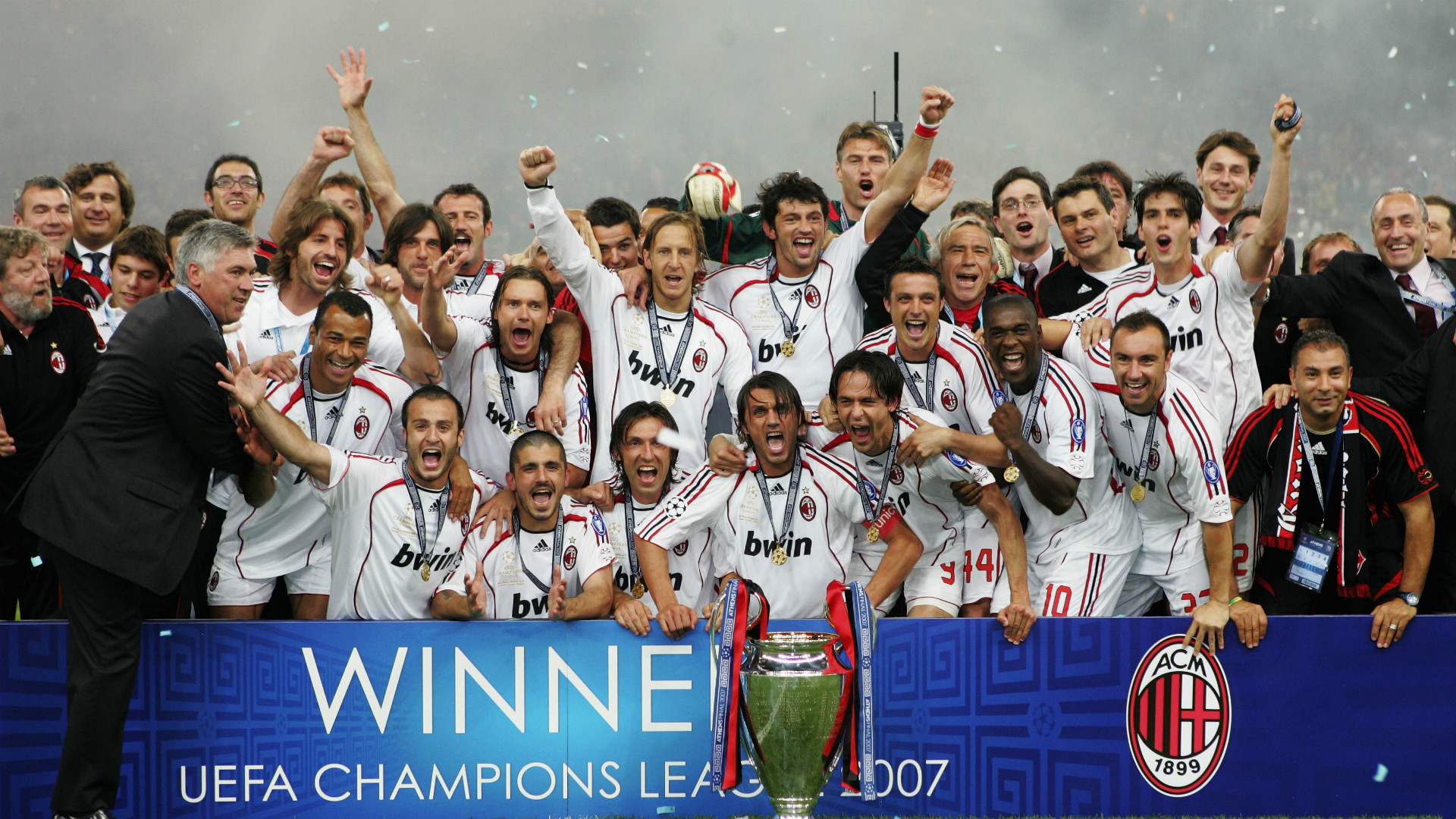 AC Milan, Klub sepakbola Italia tersukses di Liga Champions.