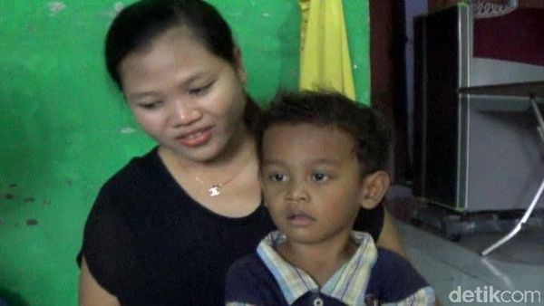Balita numpang Bis dari Pulogadung,tersasar hingga Pekalongan