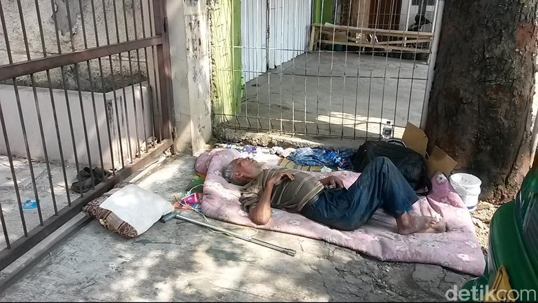 KASUS PERLANTARAN ORANG TUA OLEH ANAK.