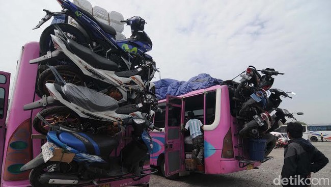 Ini Rupa-rupa Motor Ikut Mudik Pemiliknya Naik Bus