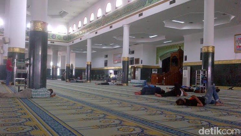 wc masjid an nur pekanbaru jorok