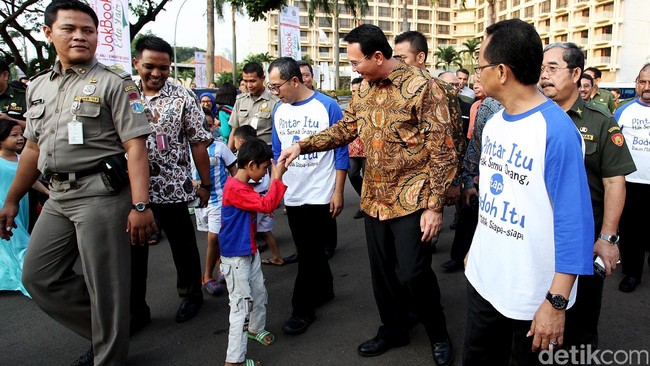 Akan Diminta Penjelasan Soal UPS, Ahok: Oknum DPRD Gobloknya Minta Ampun
