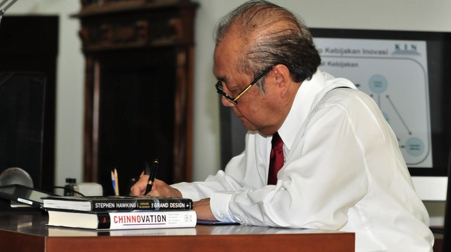 Mantan Menristek Prof Zuhal Berpulang