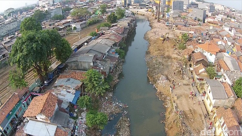 Warga Bidara Cina Gugat Ahok, Minta Tanahnya Dibeli Rp 25 Juta per Meter