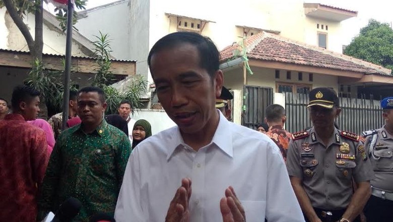 Jokowi Akan Makan Siang dengan Tukang Ojek dan Sopir Mikrolet Lalu Blusukan
