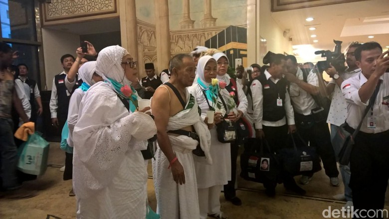 DPR Minta Jatah Haji Anggota Dewan Ditambah, Ini Kata Kemenag