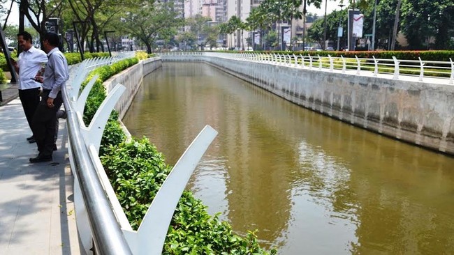 Sungai yang Keren dan Bersih di Epicentrum Karya Ridwan Kamil