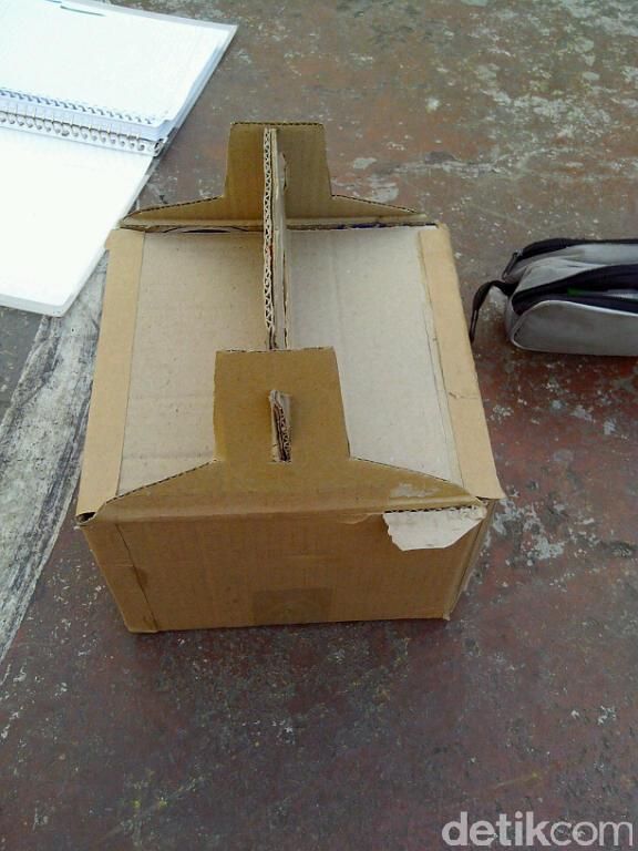Endog Box : Solusi Telur Anti Pecah Karya Anak SMA 22 Bandung