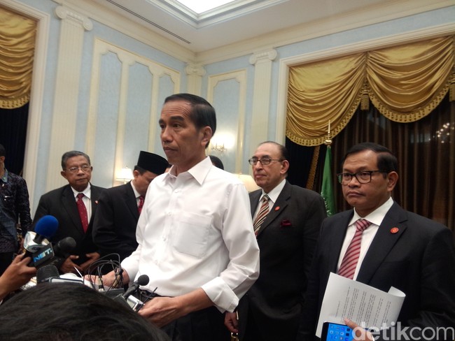 Presiden Jokowi akan Dianugerahi Tanda Kehormatan oleh Raja Arab Saudi