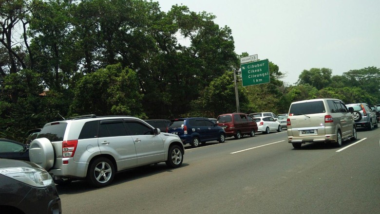 Imbas Kemacetan Akibat Pra Munas PKS di Cibubur Hingga ke Tol Dalam Kota