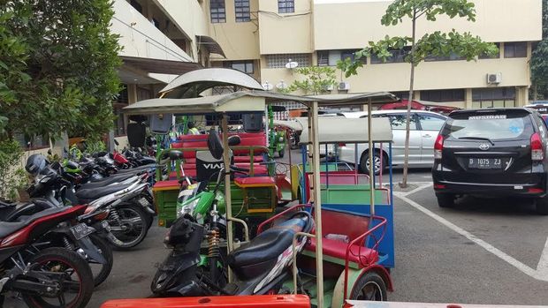 Bahayakan Anak-Anak, Odong-Odong yang beroperasi di Jalan Raya Dirazia