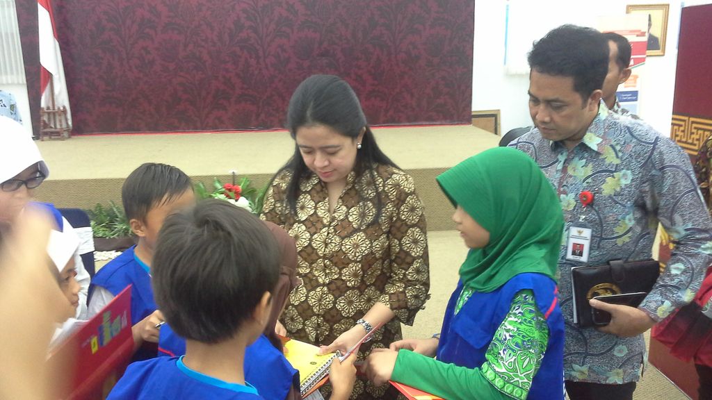 Ketika Puan Ditanya Reporter Cilik: Kenapa Presiden Pilih Ibu Jadi Menteri?