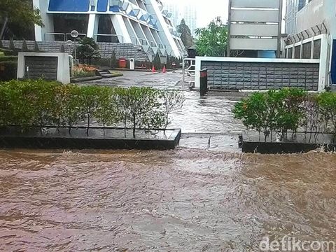 Menengok Kembali Persiapan Jakarta Menghadapi Musim Hujan