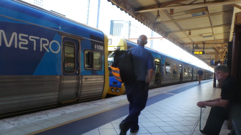 Wow! Gaji Masinis di Melbourne Capai Rp 1 Miliar Per Tahun ! 