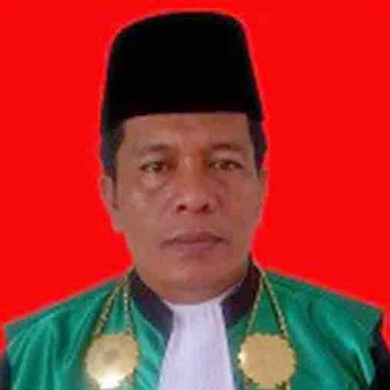 Ketua Pengadilan Agama yang Suka Intip Celama Dalam Bawahannya Hanya Diskorsing
