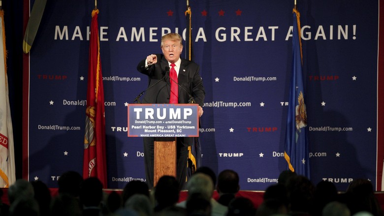 Seruan untuk Trump yang Larang Muslim ke AS: Pergi ke Neraka!