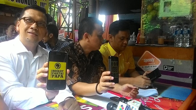 (Papa Diminta Mundur) Novanto Bebal Terhadap Suara Rakyat