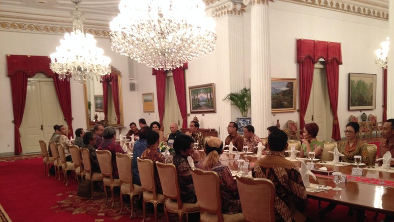 widih... Jokowi Undang Sule, Cak Lontong dan Pelawak Lain Makan Malam di Istana