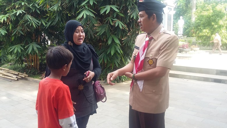 Satu lagi kepala daerah yg berani tegas seperti ahok