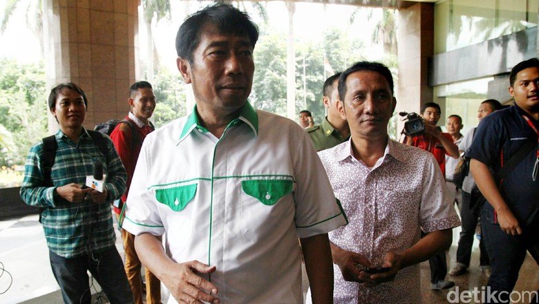 Siap Maju di Pilgub DKI, Lulung: Ahok Pasti Kalah Kalau Lawan Gue!