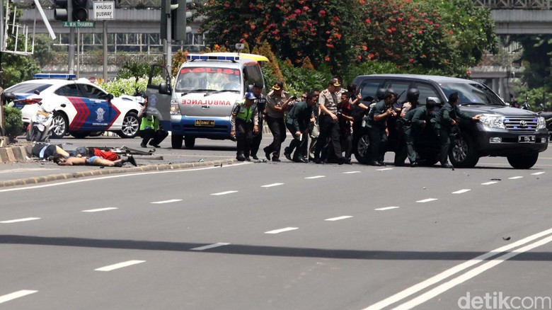 Bom Bunuh Diri di Thamrin Jakarta