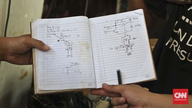Tawan Gerakan Tangan Mekanis dengan 'Berbohong'