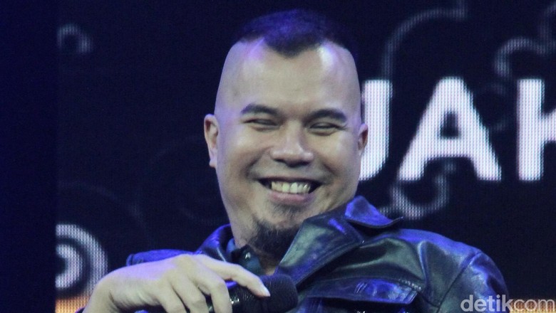 'Kudeta Militer' Versi Ahmad Dhani