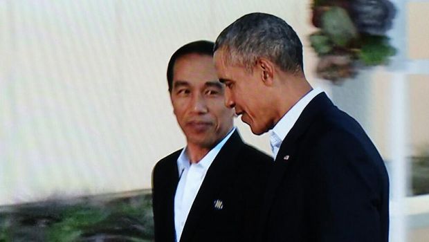 Tiba di US-ASEAN Summit, Jokowi Disambut Obama