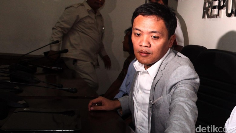 Teman Ahok Kumpulkan 900 Ribu KTP, Apa Kabar Janji Habiburokhman?