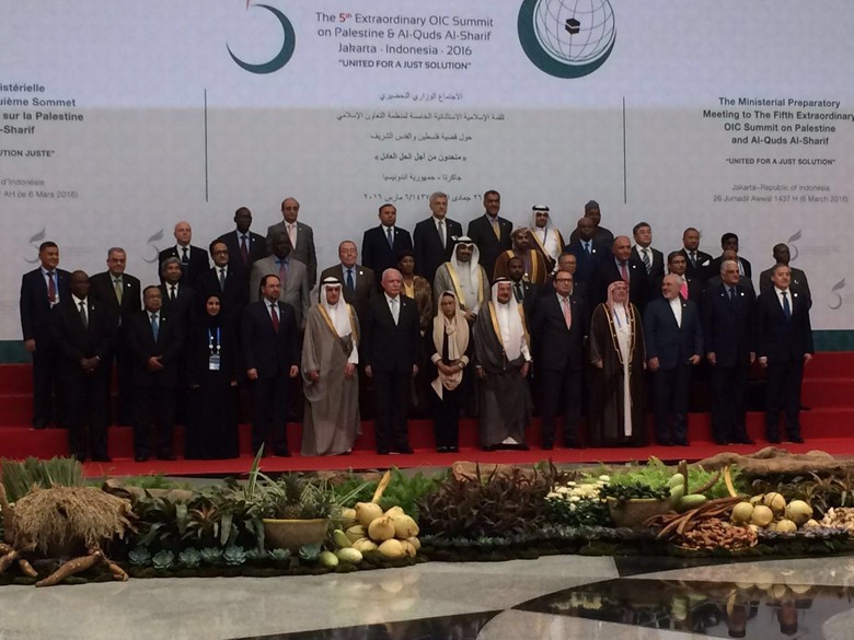 Menlu RI: Tiada Satupun Negara yang Bisa Selesaikan Konflik Palestina Sendiri
