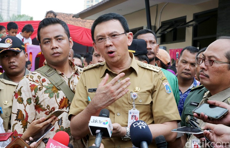 Syarat membuka rekening bank bni. Minimal Buka Rekening Perusahaan . Ahok: Kalau Saya Buka Rekening, 1 Perusahaan Boleh Sumbang ...