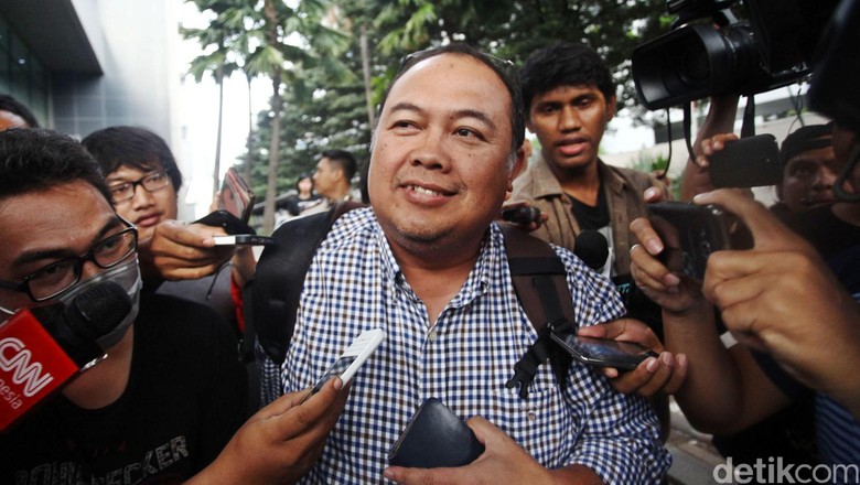 terjerat-korupsi-adik-bambang-widjojanto-ditangkap-saat-main-golf