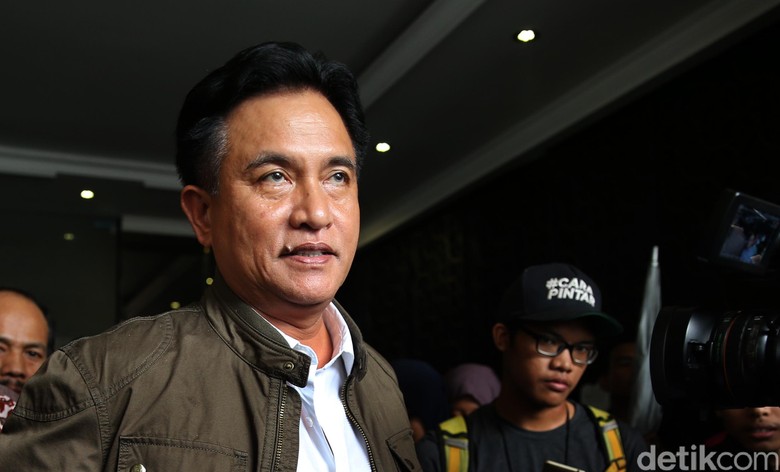 gagal-maju-pilgub-dki-yusril-minta-maaf-ke-pendukung