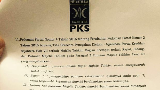 ★★★ Beredarnya Surat Pemecatan dan Cuitan Fahri Hamzah di Twitter ★★★