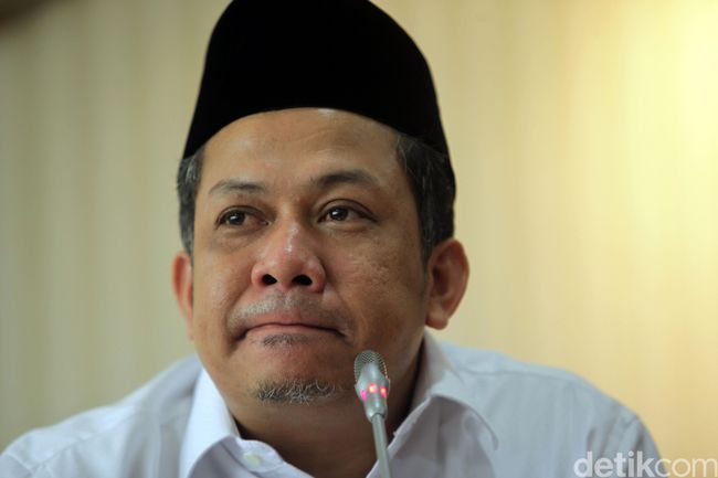 ★★★ Tak Diundang ke Acara Milad PKS, Fahri: Saya Ngucap Lewat Twitter! ★★★