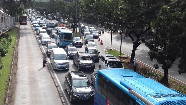 Ada Ground Breaking Proyek Lingkar Semanggi, Jl Sudirman Makin Macet