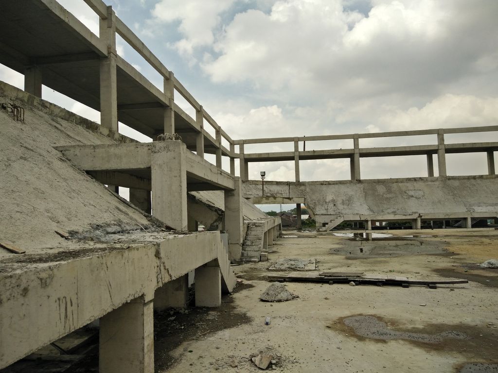 Disiapkan untuk PON 2016, Konstruksi Bangunan GOR Bandung Asal-asalan?