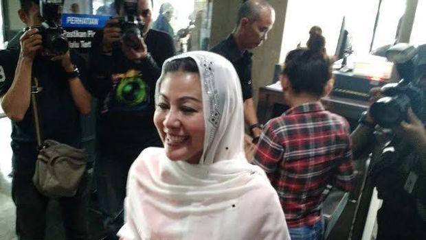 Cari Ahok ke KPK, Hasnaeni 'Wanita Emas' Sempat Salah Kamar