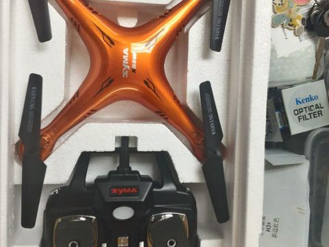 Penjual Drone di Mangga Dua Kantongi Omzet Rp 100 Juta/Bulan