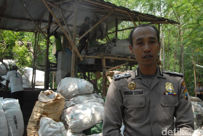 Brigadir Iwan, Polisi yang Sukses Daur Ulang Sampah dan Bos bagi 19 Karyawan