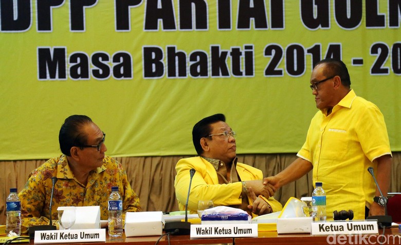 Ical 'Digunting' Agung Laksono dkk