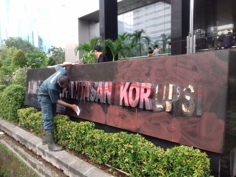 Saut Situmorang Diperiksa di Bareskrim, Pulang Dilepas Salam Komando oleh Penyidik