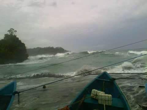 Gelombang laut pasang 2016